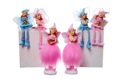 067 Polirezin figure